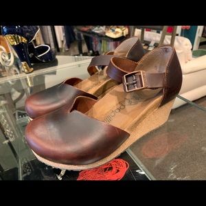 Papillio Birkenstock’s mary jane wedge 36